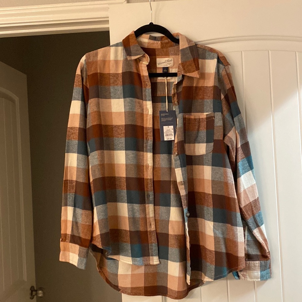 Universal Thread Relaxed Fit Button Down